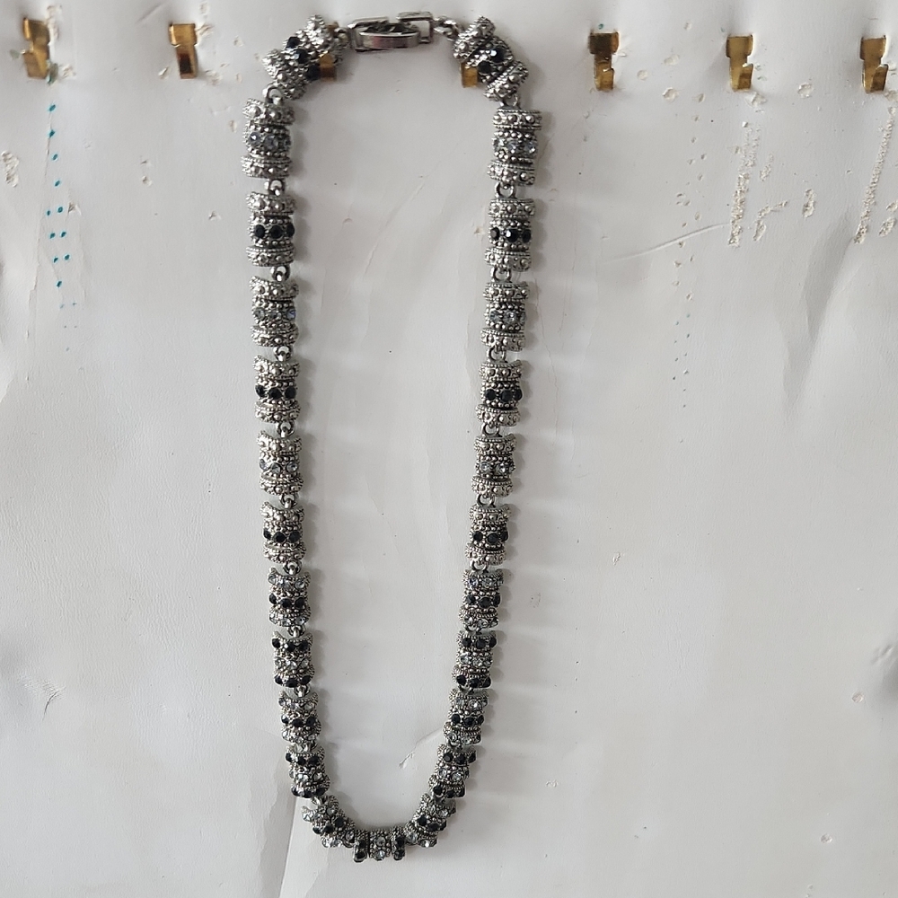 Source Unknown Silver And Black Beaded Necklace - image 1